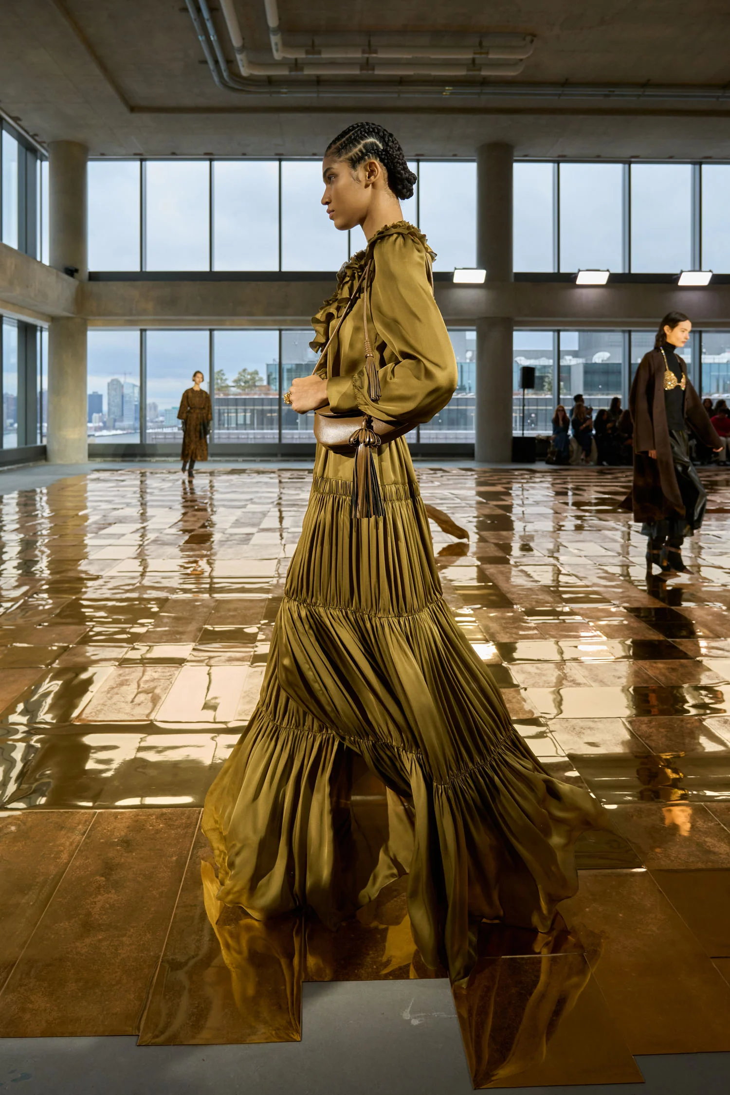 Gaelle Silk High Waist Maxi Skirt - Willow - Image 6