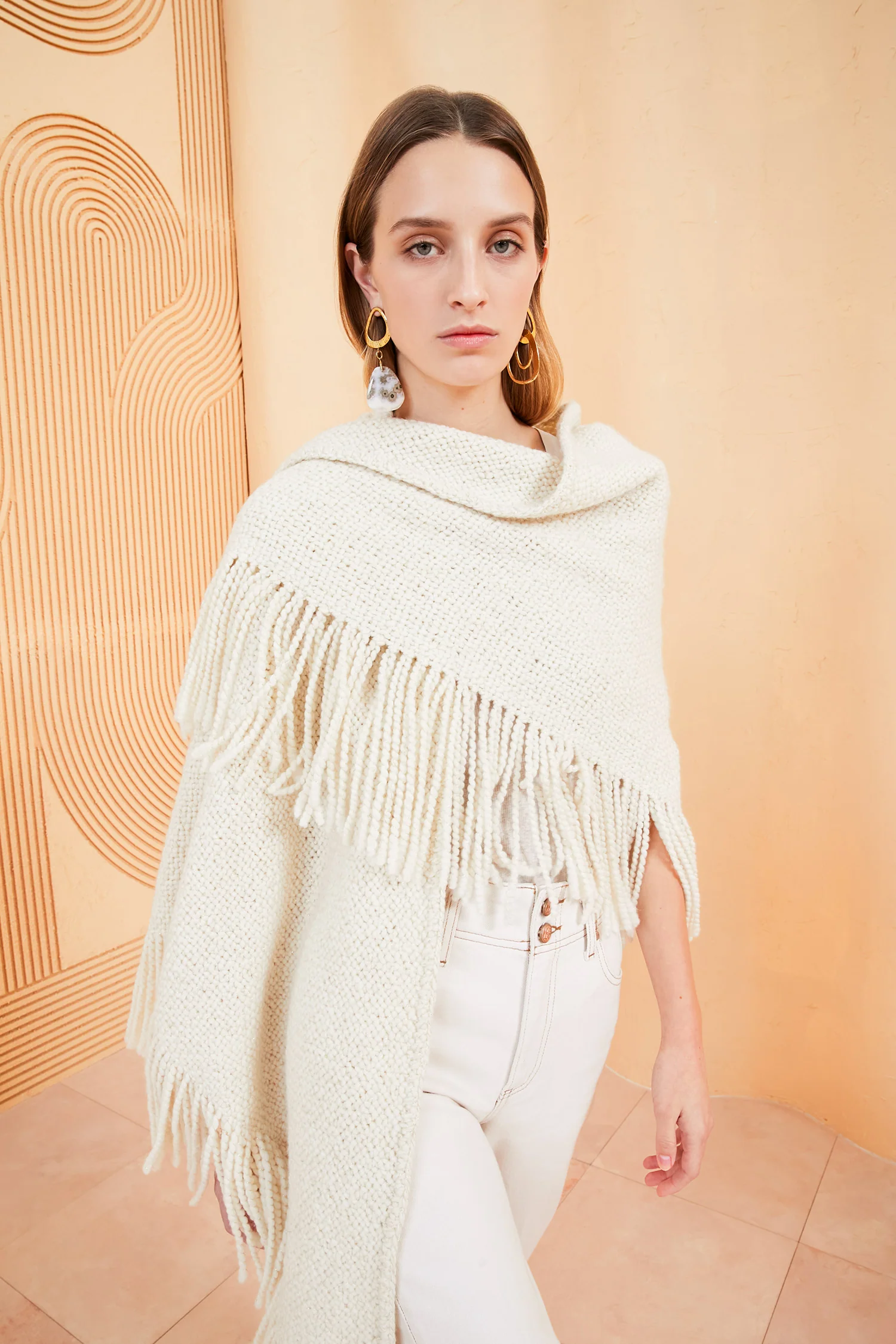 Martina Shawl - Cream - Image 4