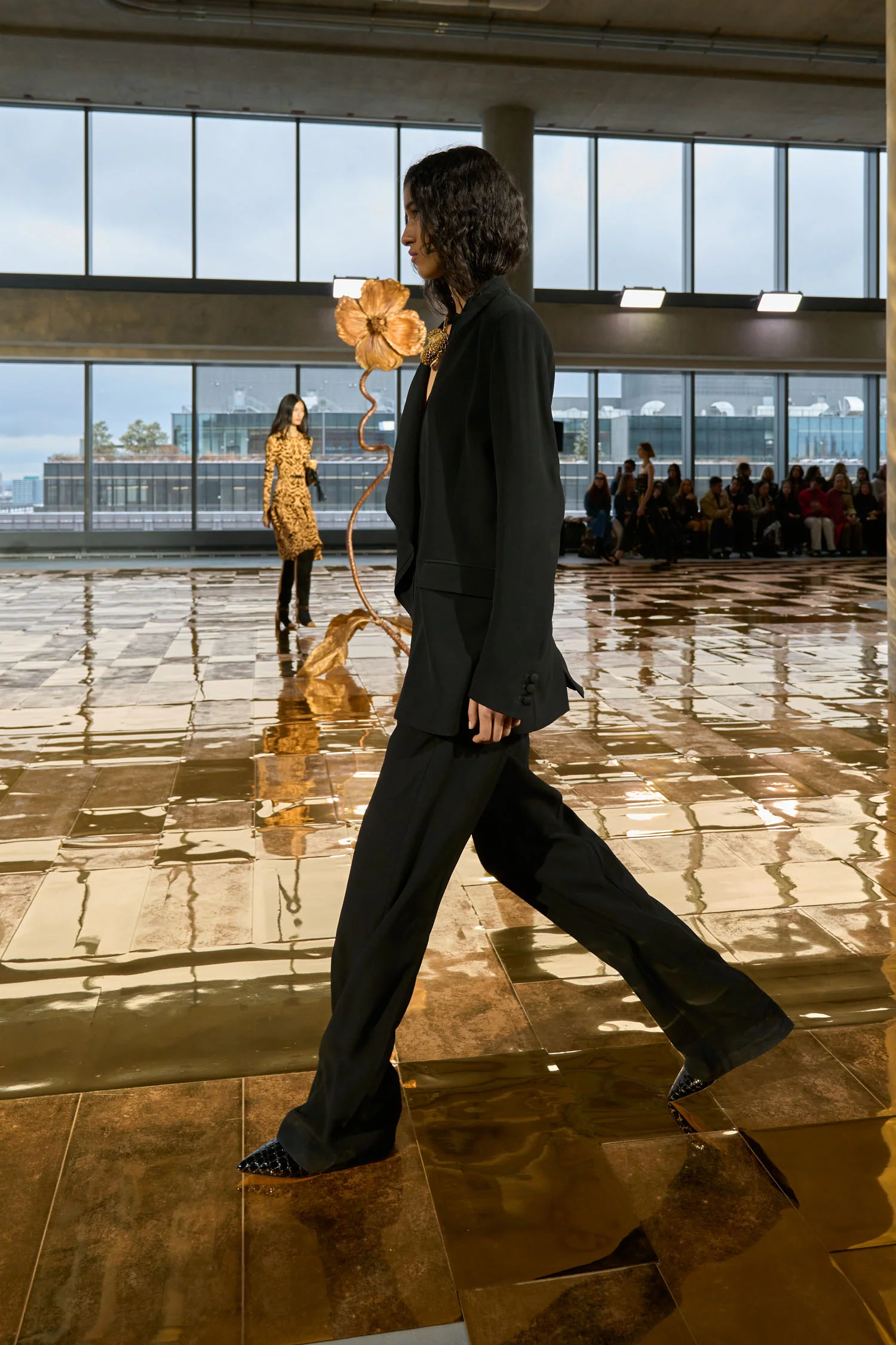 Ollie Mid–Rise Pants - Noir - Image 5